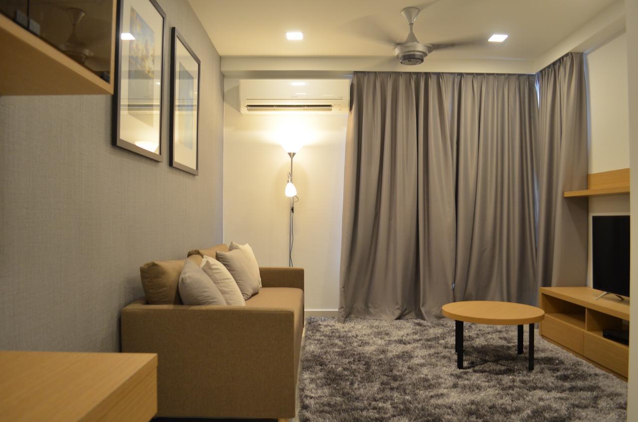 1 Tebrau Suites By Subhome Τζόχορ Μπάχρου Εξωτερικό φωτογραφία