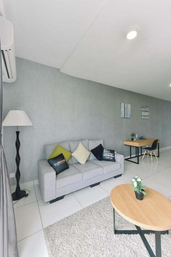 1 Tebrau Suites By Subhome Τζόχορ Μπάχρου Εξωτερικό φωτογραφία