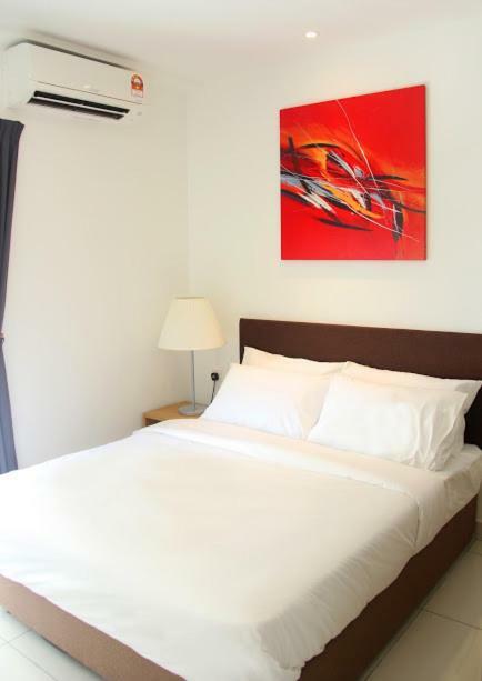 1 Tebrau Suites By Subhome Τζόχορ Μπάχρου Εξωτερικό φωτογραφία